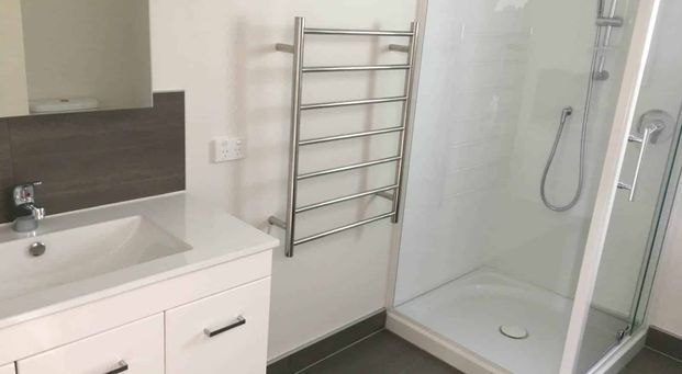 2 bedroom - lock up and leave - Photo 1