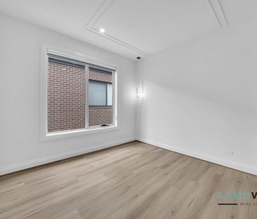 41 Thyme Crescent, Fraser Rise, Vic 3336 - Photo 3