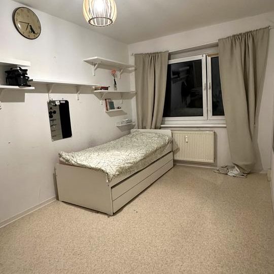 Zimmer zu vermieten – zentral bei Alexanderplatz - Photo 1