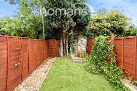 2 bedroom terraced house to rent - Photo 2