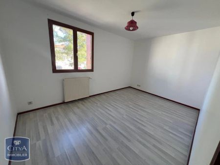 Appartement à louer 4 pièces 99.9m² - Photo 3