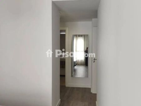 Piso en alquiler en Centro - Foto 3