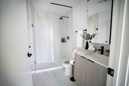 For Lease - 2495 Eglinton Avenue Unit# 2211, Mississauga, Ontario - Photo 3