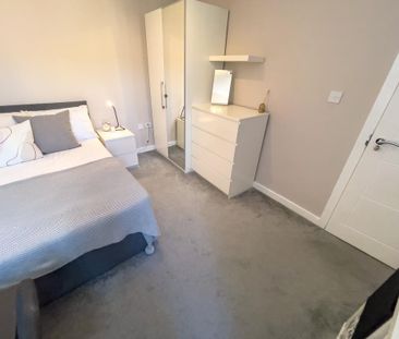 5 bedroom terraced house to rent - Photo 5