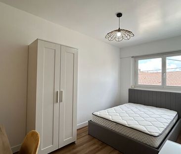 Appartement 5 pièces 103m2 REIMS 1 700 euros - Photo 4