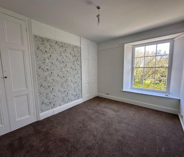 2 bedroom house to rent - Photo 1