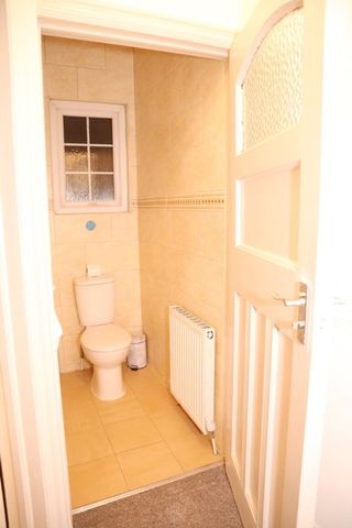 4 Bed Terraced House, Golders Rise, NW4 - Photo 4