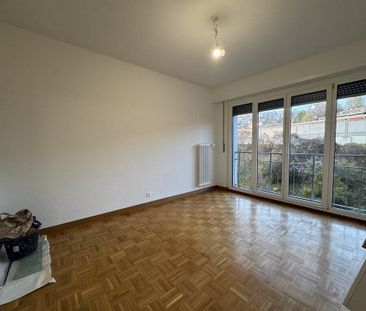 Nice studio ideally located - Photo 1