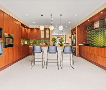 4 bedroom townhouse to rent - Photo 1