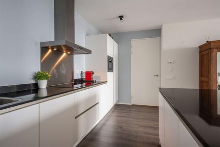 Te huur: Appartement Wilhelminakade in Rotterdam - Photo 2