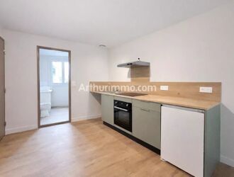 Location Appartement 2 pièces 41 m2 à Lons-le-Saunier - Photo 5