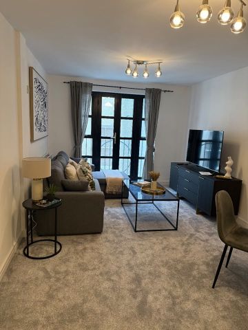 2 Bed Flat, Norfolk Heights, BS2 - Photo 2