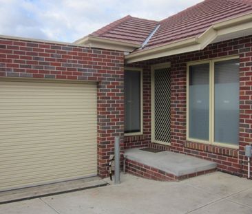 3/16 Newcastle Street, Preston VIC 3072 - Apartment For Rent | Domain - Photo 1