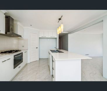 7 Tinsel Street, Yanchep, WA 6035 - Photo 3