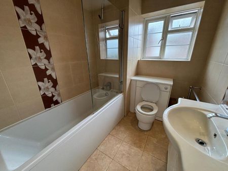 4 bedroom house share to rent - Photo 4