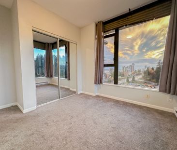 Bright 2 Bedroom Condo In Victoria Hill With Ac & Underground Parking - Photo 2