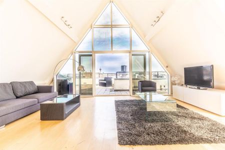 2 bedroom penthouse to rent - Photo 5