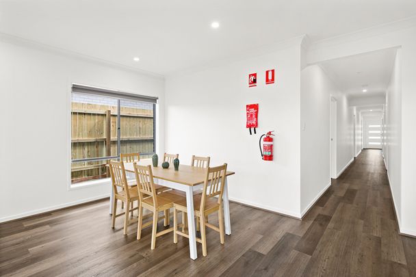 Morayfield - Photo 1