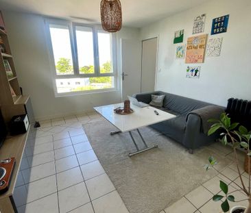 Location Appartement 3 pièces 51m² - Photo 2