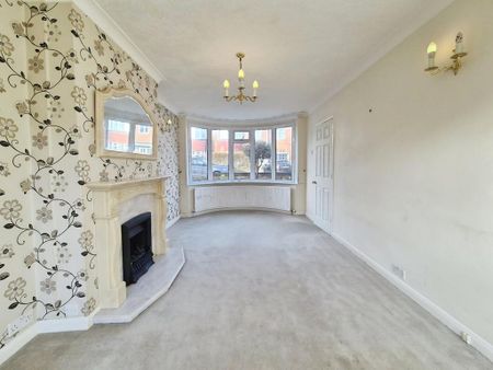 3 bedroom semi-detached house to rent - Photo 2