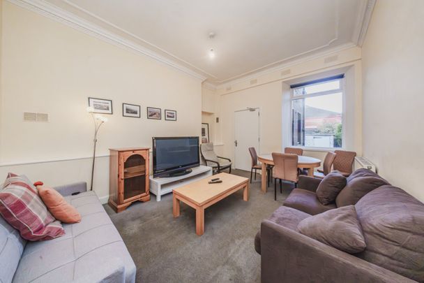 4 bedroom house to rent - Photo 1