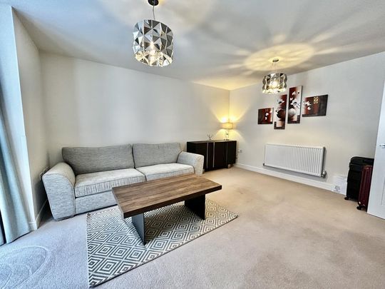 5 bedroom property to rent - Photo 1
