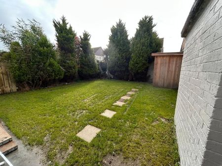 13 Windsor Avenue, Newtownards, BT23 4QQ - Photo 4