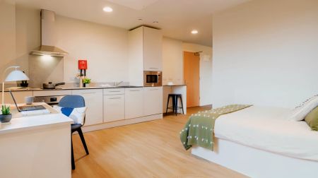 Platinum Studio - Photo 3