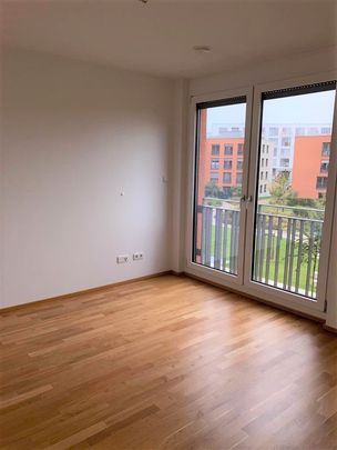 2-Zimmer-Wohnung mit Einbauküche und Loggia 08.01 - Foto 1