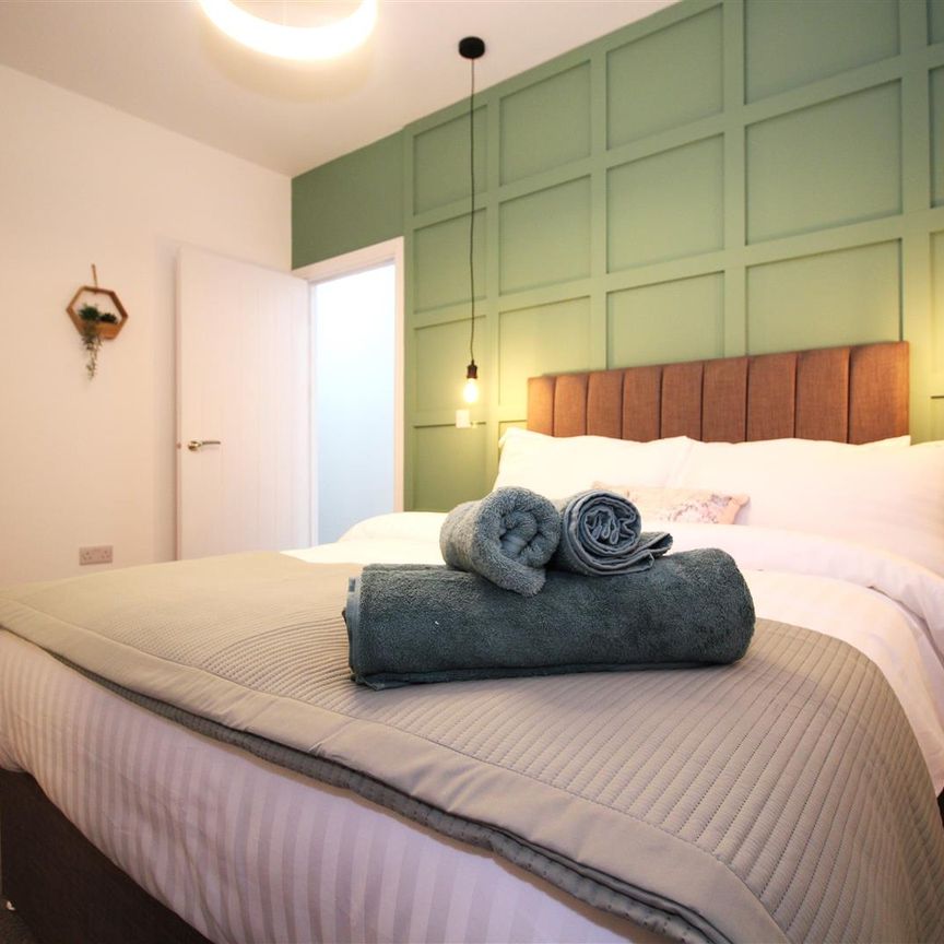 College Avenue, Leicester, LE2 0JF - Photo 1