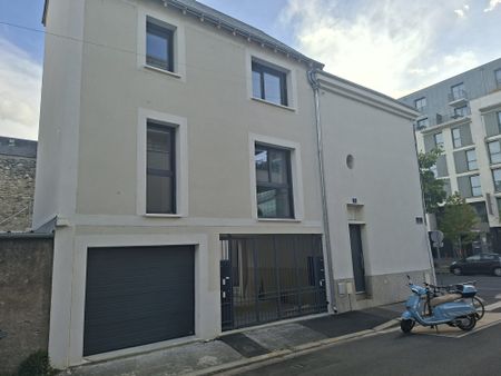 À LOUER – TOURS – MAISON T3 de 61.17 m² avec garage • Réf. TNG-G0445 - Photo 5