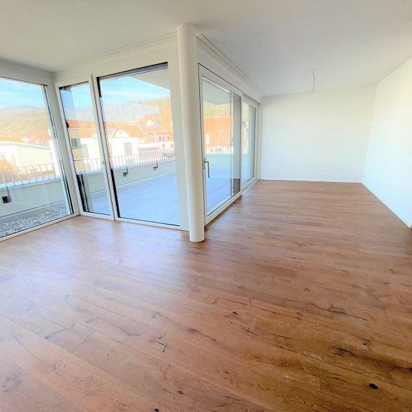 Moderne und sonnige 3.5-Zimmer Attika-Wohnung - Photo 1