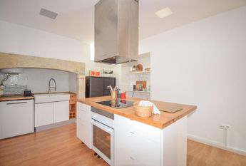 2 Bedroom House with a terrace, Paço de Arcos, Oeiras