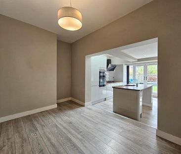 3 bedroom terraced house to rent - Photo 4