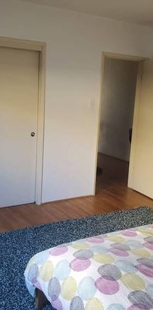 KITSILANO NICE LARGE 1 BR – TOP FLOOR - Photo 1