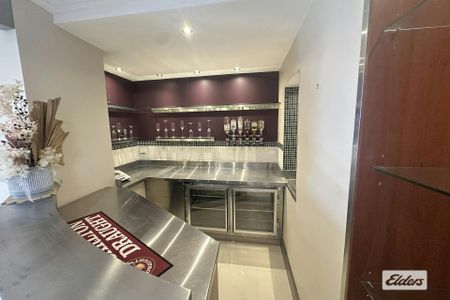 Charming Family Home in a Convenient Location - Photo 2