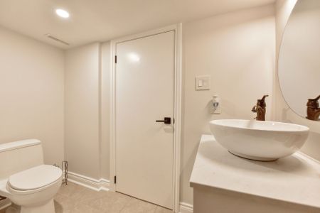 For Lease - 448 Salem Avenue Unit# Basement, Toronto, Ontario - Photo 3