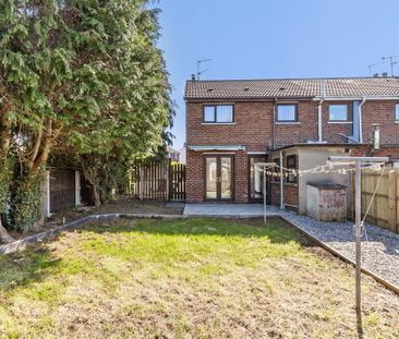 48 Coronation Crescent, Carrickfergus, BT38 7HB - Photo 2