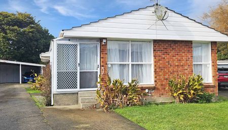 Hutt Central Living - Photo 3