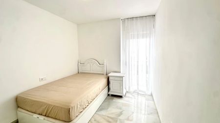 Apartamento de alquiler en Calle Sagitario, 1, Parque de la Paloma - Foto 3