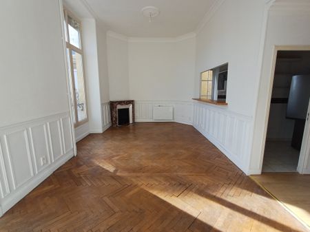 Location Appartement 4 pièces 75m² REIMS 51100 - Photo 2