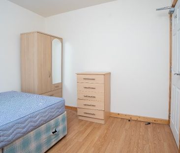 34 Windsor Drive, Belfast, BT9 7FH - Photo 4
