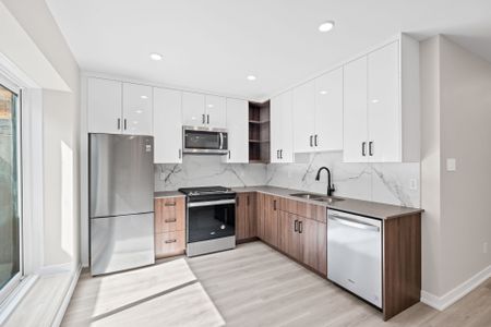 For Lease - 306 Lanark Avenue Unit# C, Westboro - Hampton Park, Ontario - Photo 2