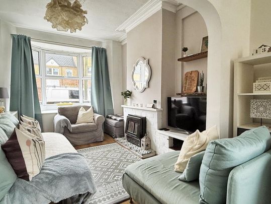 99 Euston Steet, Belfast, BT6 9AF - Photo 1