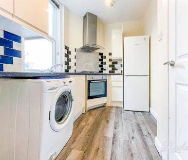 4 bedroom apartment to rent - Photo 6