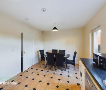 58 Larkfield Road - Photo 4