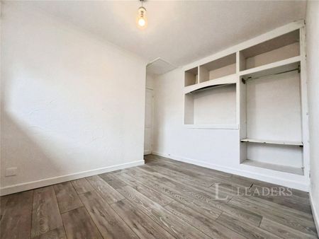 3 bedroom terraced to rent Holworthy Road, NR5 - Photo 3