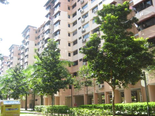 Blk 132 Yio Chu Kang Ville (Ang Mo Kio), HDB 5 Rooms - For Rent - Photo 1