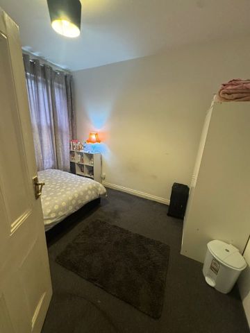 4 Bed Detached House, Harrow, HA3 - Photo 3