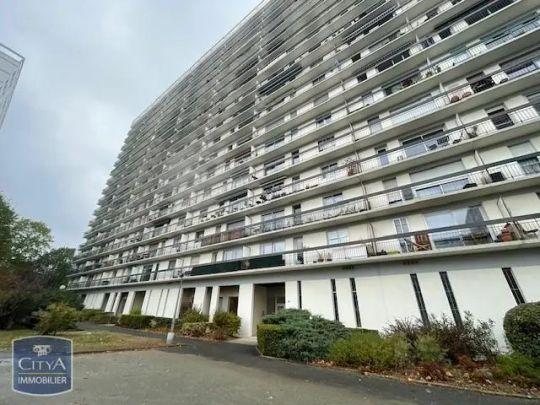 Appartement à louer 4 pièces 85.34m² - Photo 1